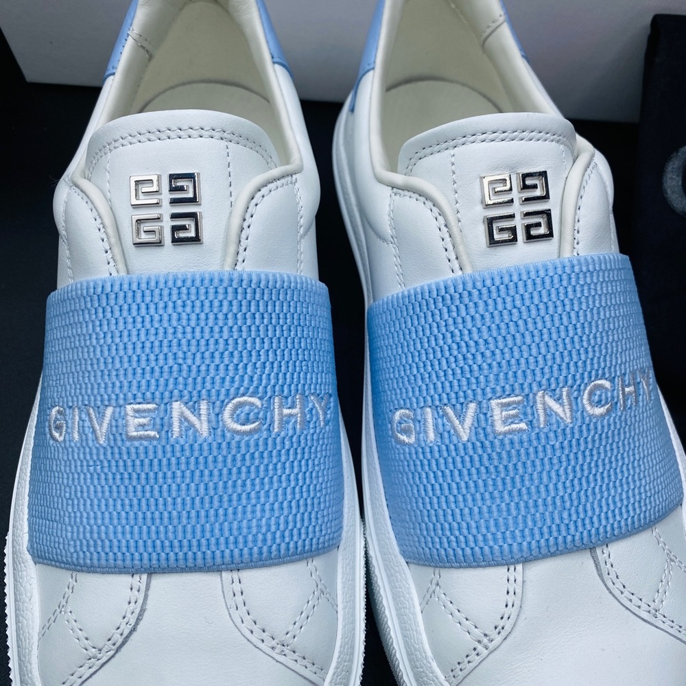 Authentic Women’s City Sport Leather Sneakers SIZE 7 NWB - Picture 2 of 10